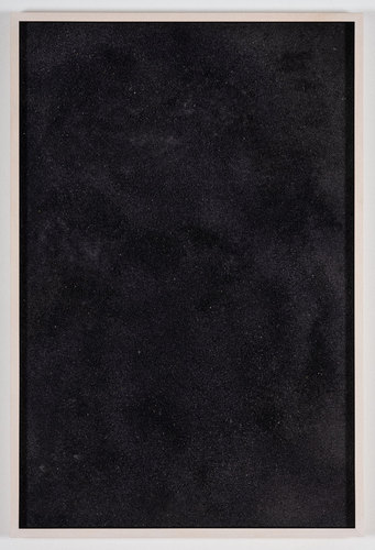 Pitture plastiche (Medio nero), Luca Vitone